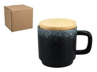 Kubek ceramiczny z przykrywką